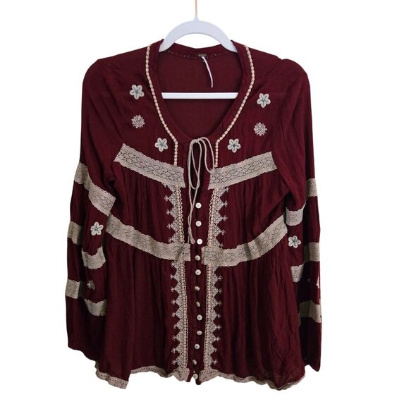 Free People Iris Cranberry Cream Crochet Wood Bead Detail Bohemian Top Size M - Picture 2 of 13